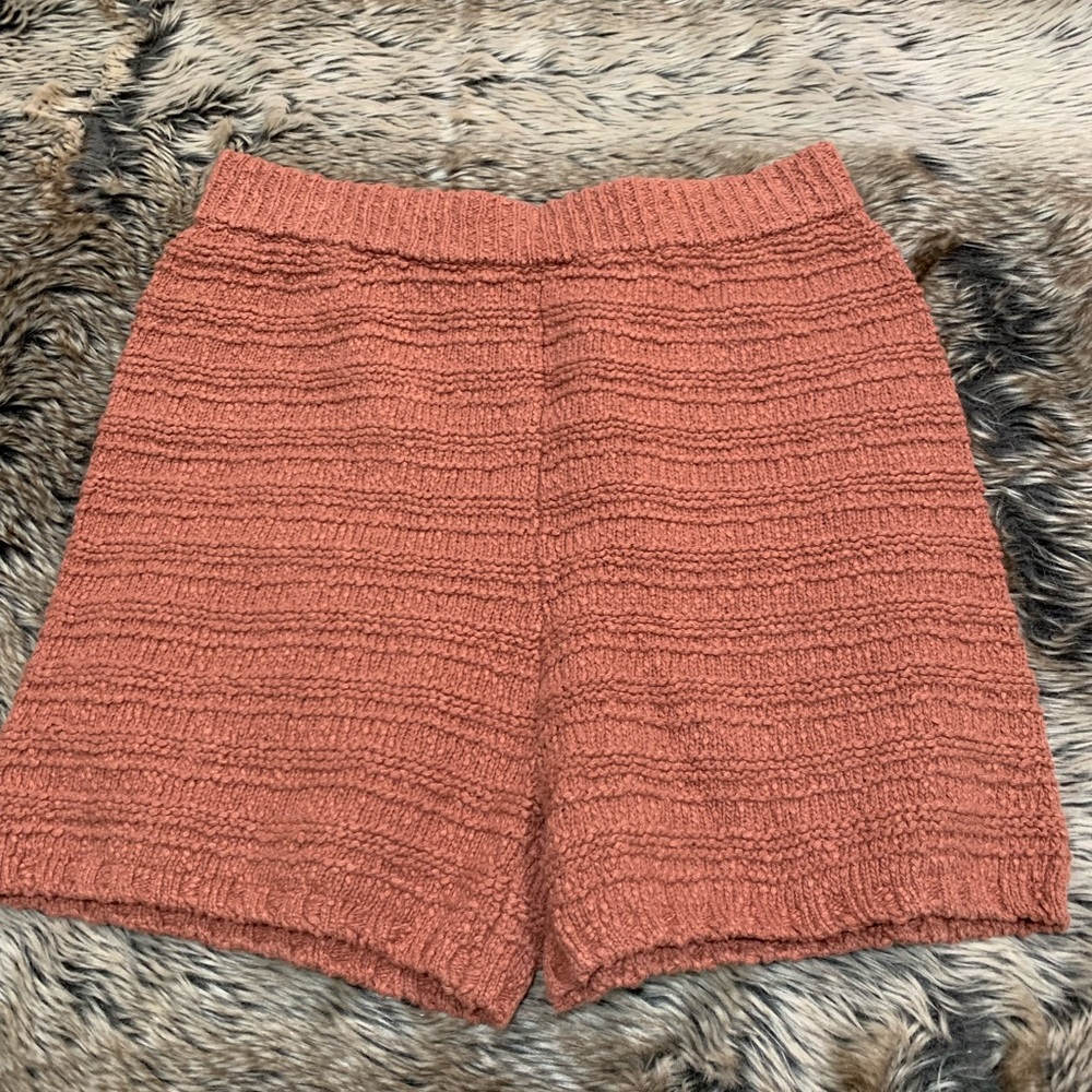 Free People Malibu Boo shorts 
textured knit 100% cotton Mulberry Brown  Size M